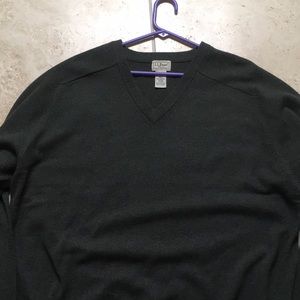 L.L bean sweater 100% lambs wool XL-Reg